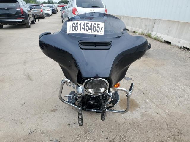 2019 HARLEY-DAVIDSON FLHX - 1HD1KBC10KB672001