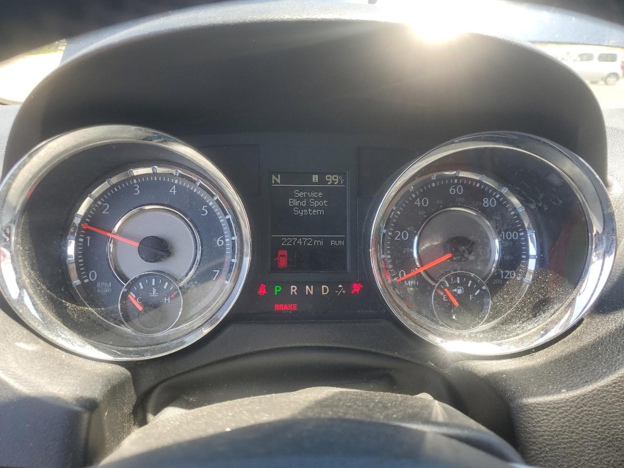 CHRYSLER TOWN & COUNTRY TOURING L