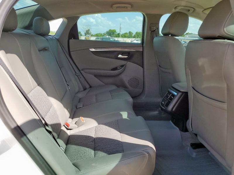 2018 CHEVROLET IMPALA LT - 1G1105S30JU104435
