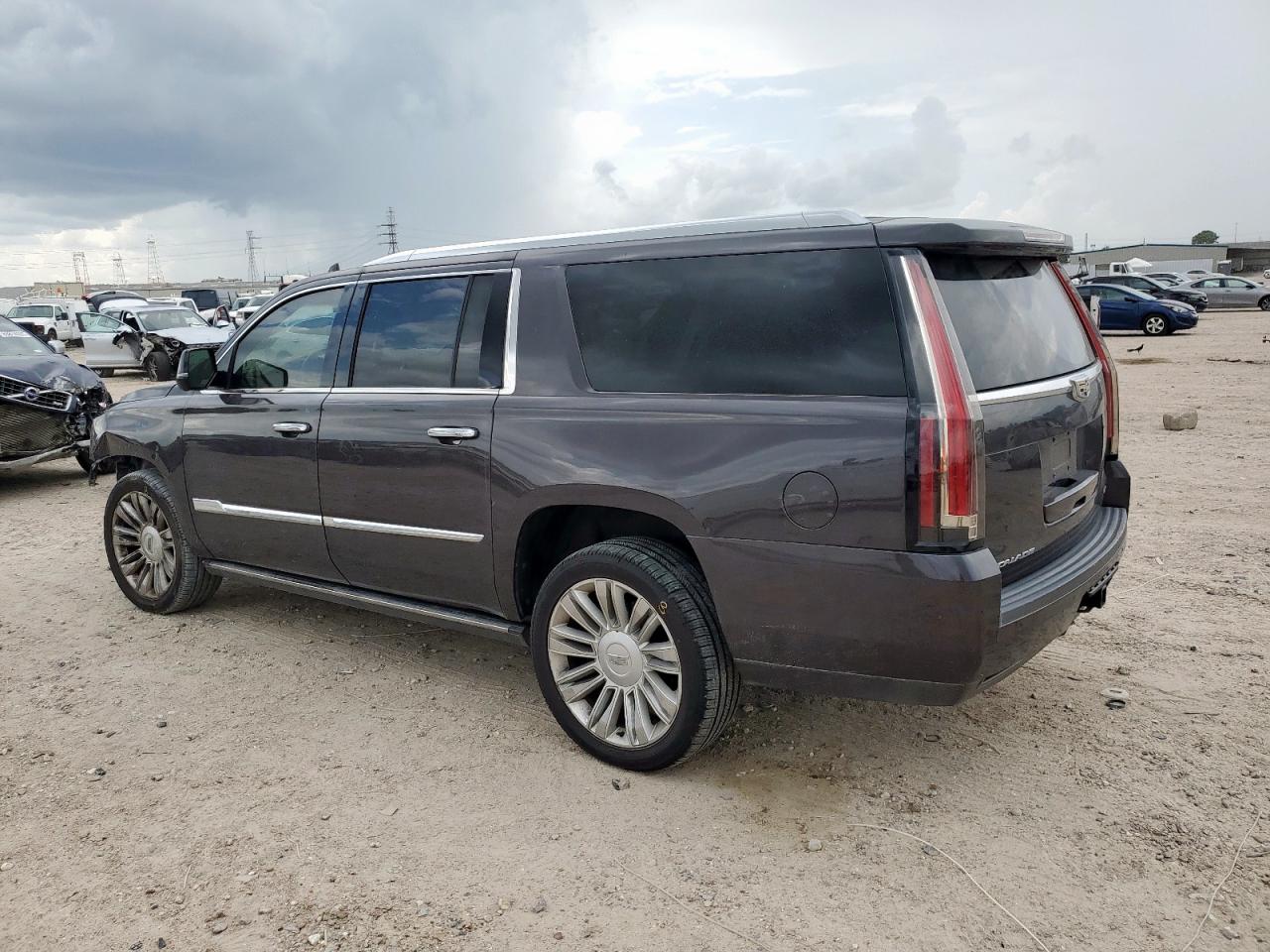 CADILLAC ESCALADE ESV PLATINUM