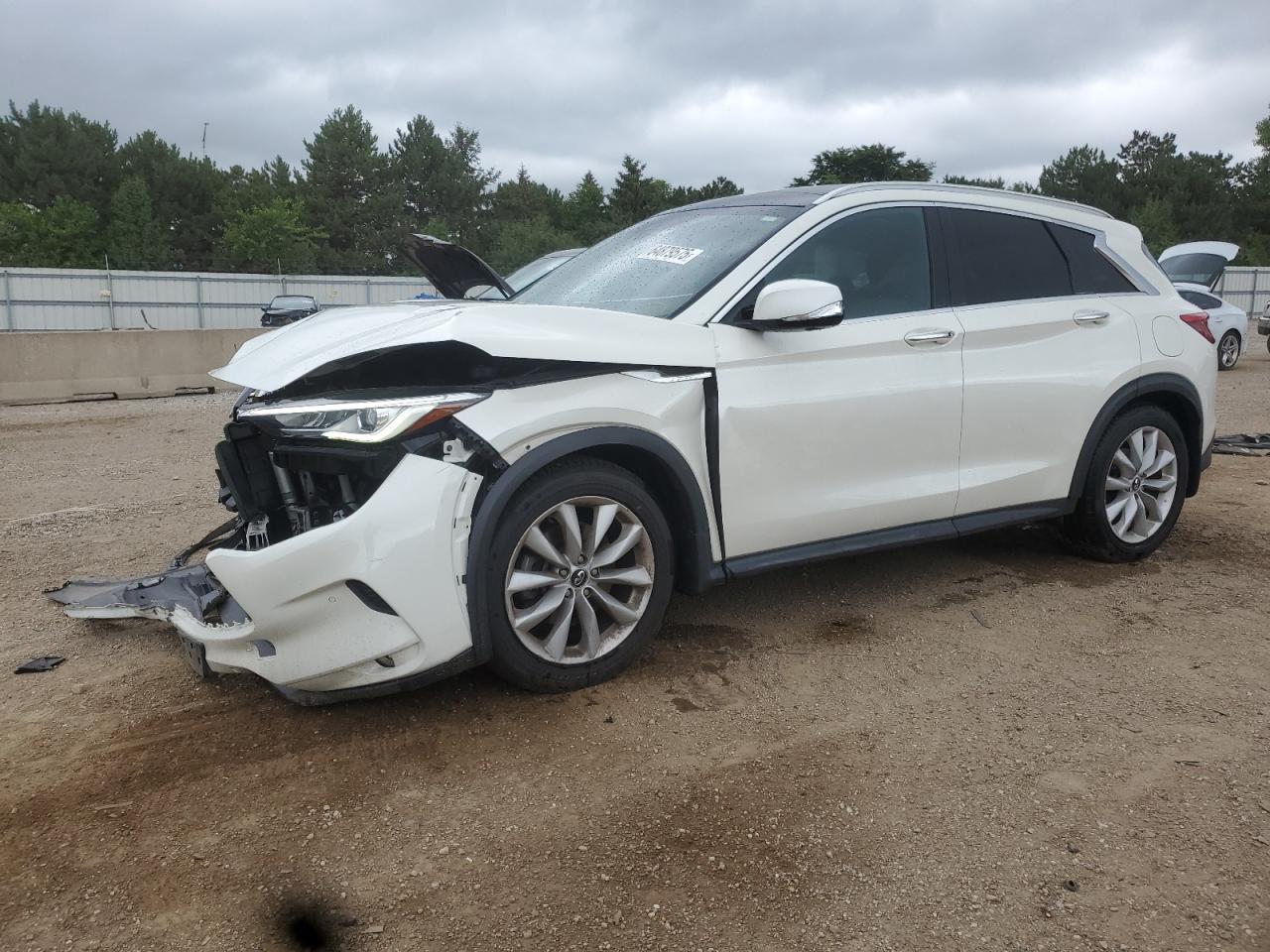 INFINITI QX50 ESSENTIAL