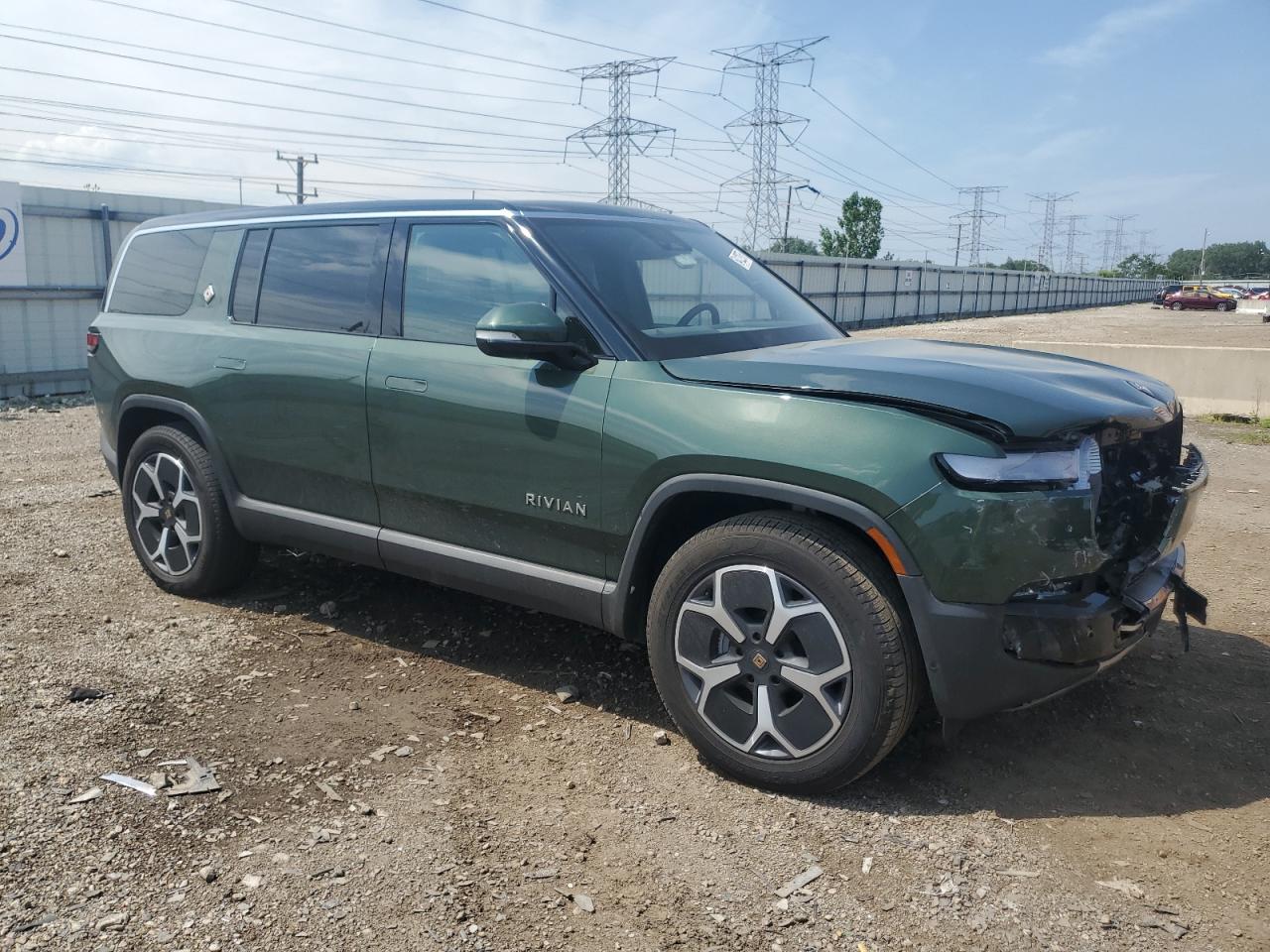 RIVIAN R1S ADVENTURE