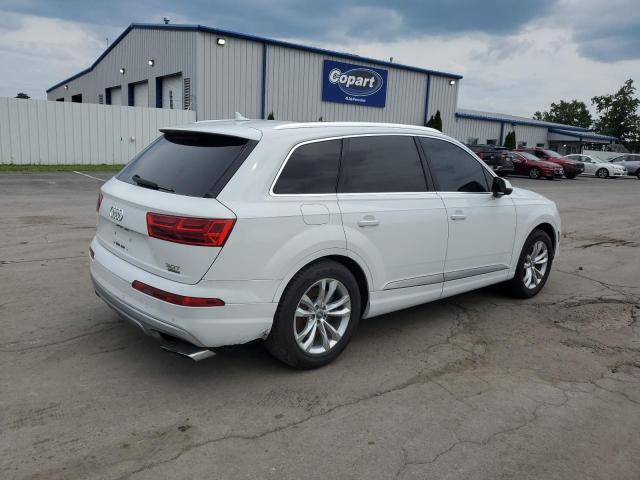 2017 AUDI Q7 PREMIUM WA1LAAF76HD018067