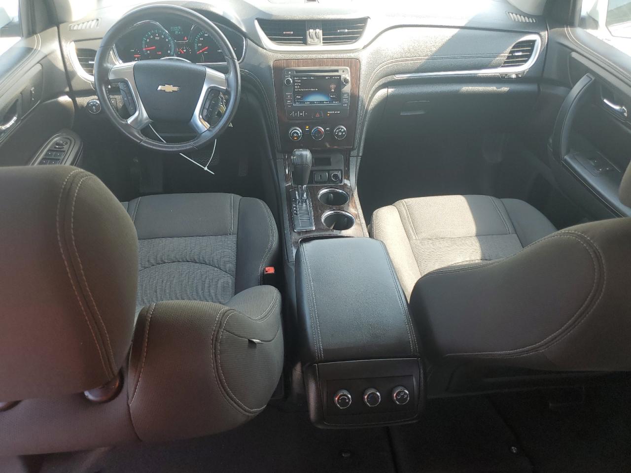 CHEVROLET TRAVERSE LT