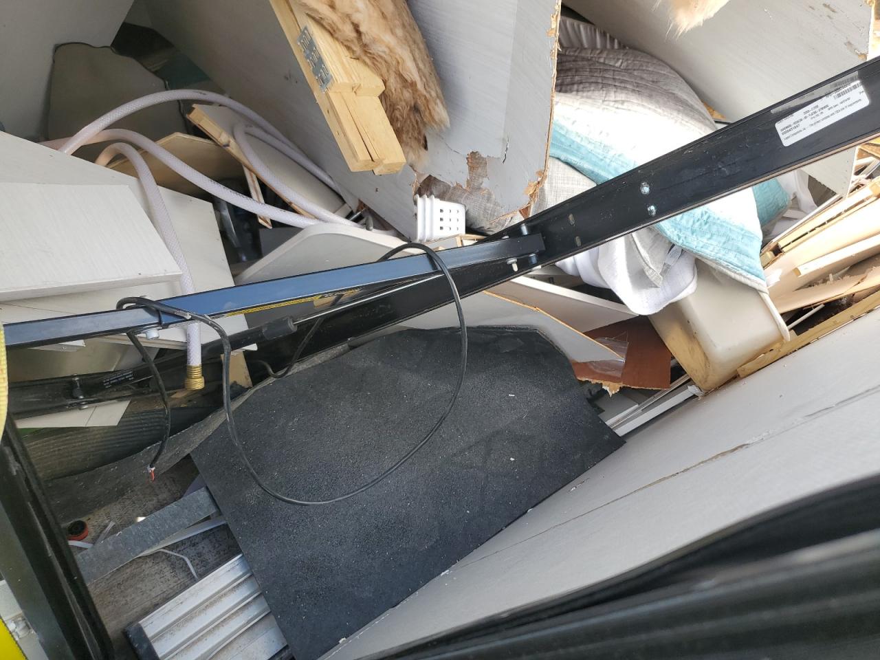 Lot #3216256022 2020 WILDWOOD R-POD