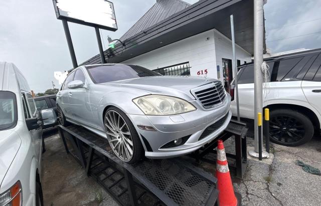 MERCEDES-BENZ S 550