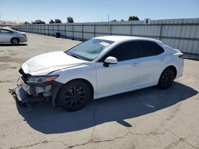 Vin: jtnb11hk3j3049951, lot: 63907755, toyota camry l 2018 img_1