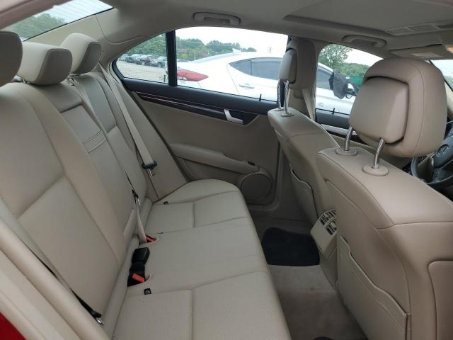 2014 MERCEDES-BENZ C 300 4MAT - WDDGF8ABXER309379