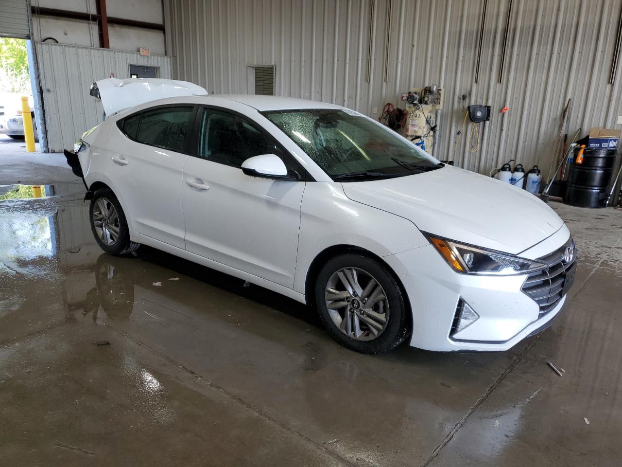 HYUNDAI ELANTRA SEL