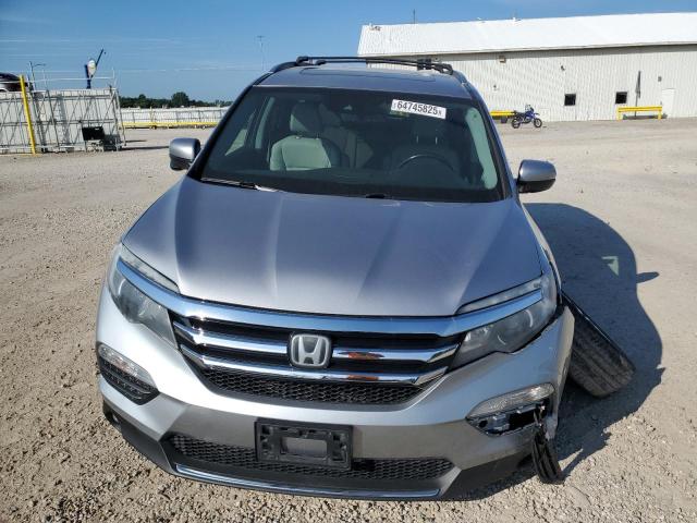 2018 HONDA PILOT TOUR 5FNYF6H99JB025070