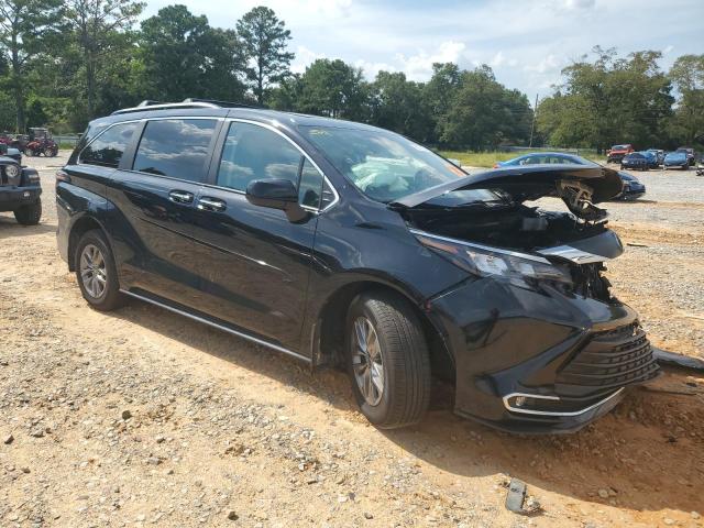 2024 TOYOTA SIENNA XLE 5TDJRKEC4RS185981