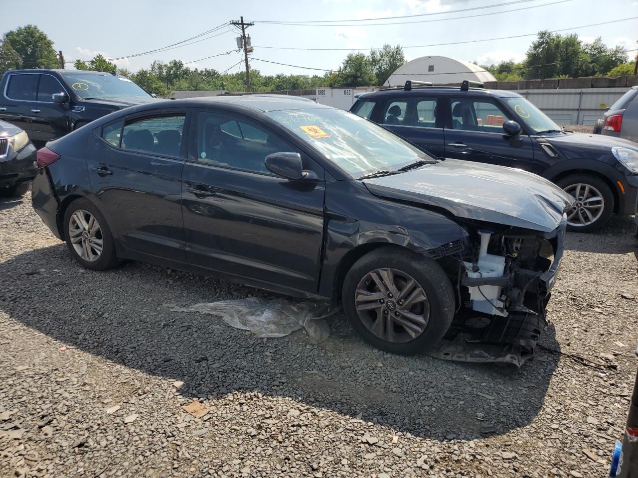 Lot #3318924947 2019 HYUNDAI ELANTRA SE