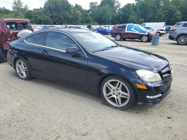 Vin: wddgj4hb2fg410619, lot: 63898435, mercedes-benz c-class 250 20154