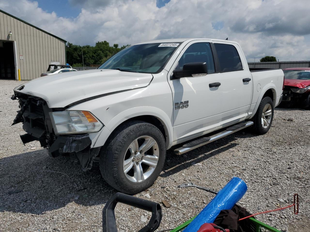 RAM 1500 SLT