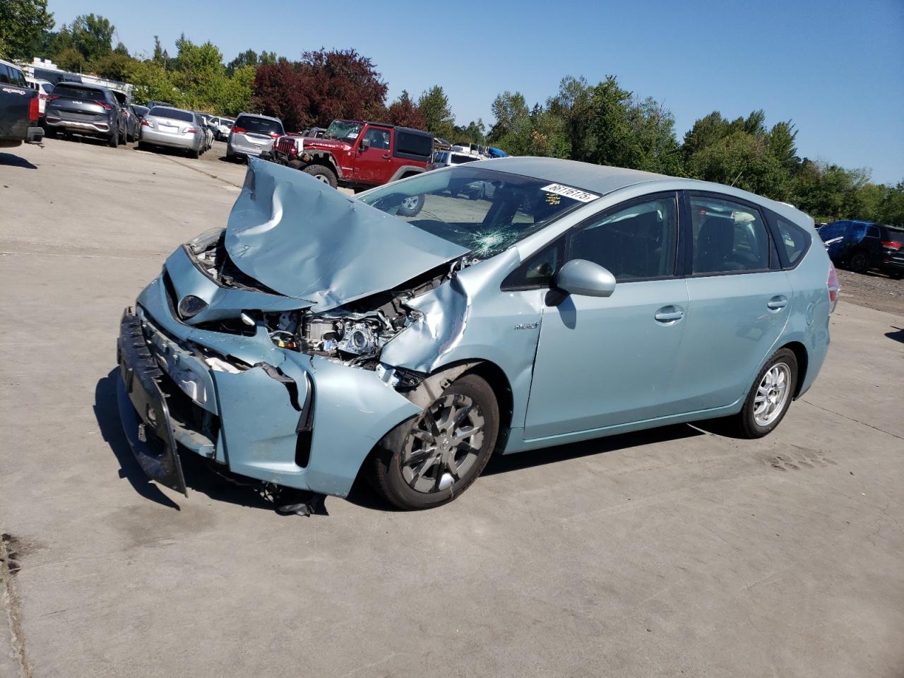 TOYOTA PRIUS V