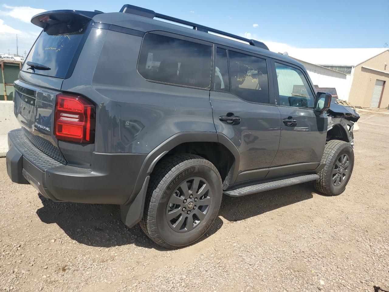 TOYOTA LAND CRUISER BASE