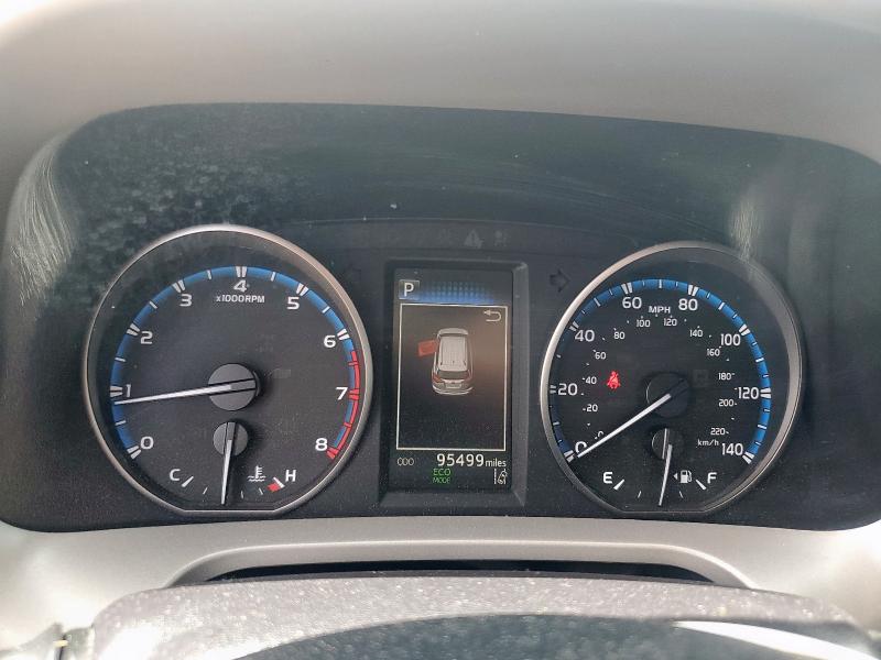 2018 TOYOTA RAV4 LE - 2T3ZFREV7JW421466