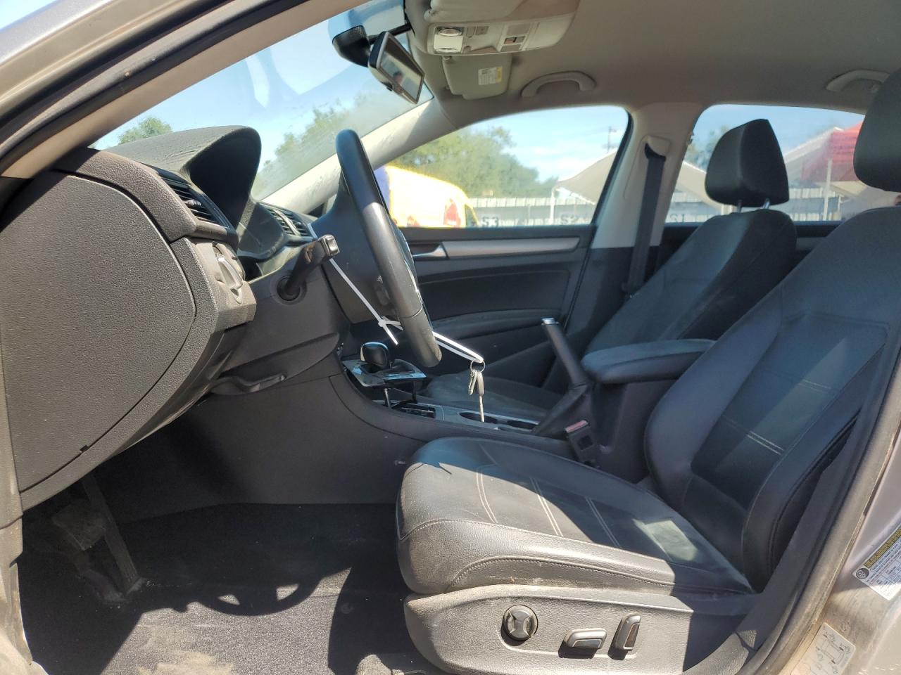 Volkswagen Passat se 2014