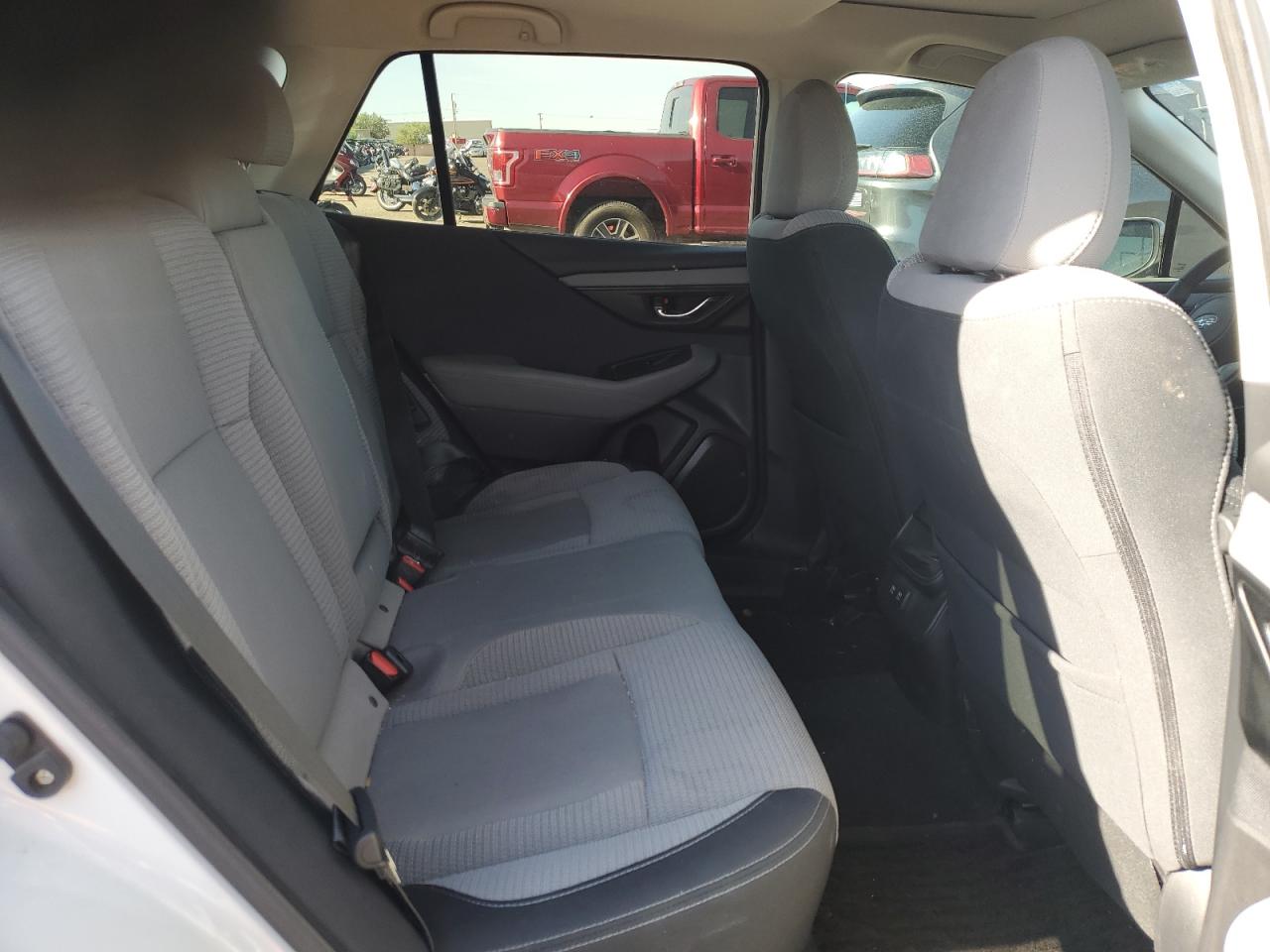 SUBARU OUTBACK PREMIUM