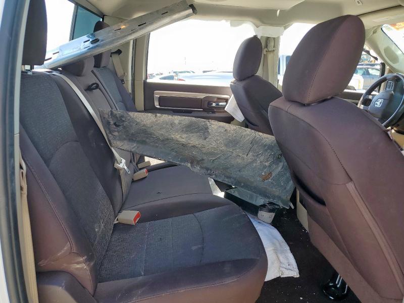 2017 RAM 1500 SLT 3C6RR7LT4HG729273