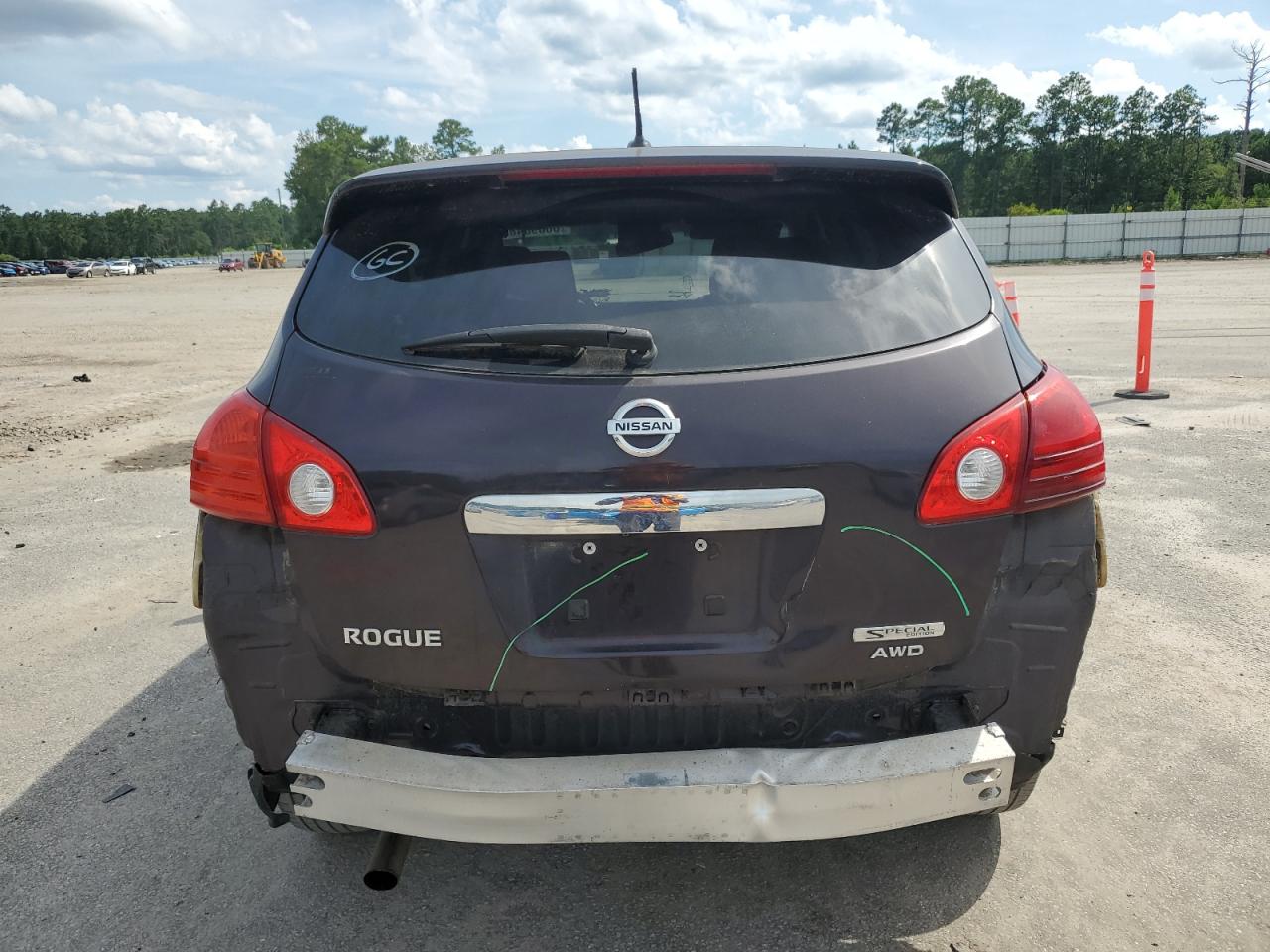 NISSAN ROGUE S