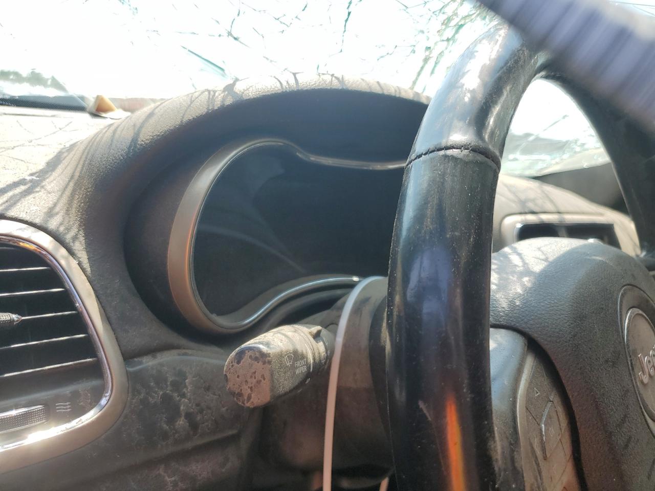 JEEP GRAND CHEROKEE LAREDO