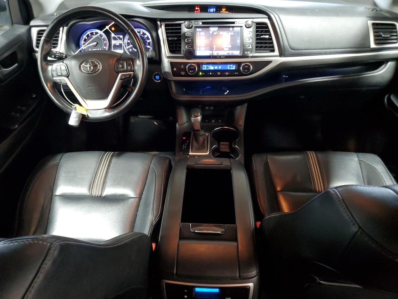 Toyota Highlander 2017