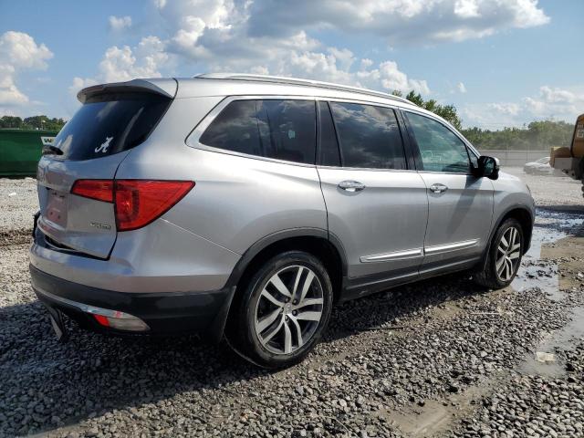 2018 HONDA PILOT TOUR 5FNYF5H9XJB000303