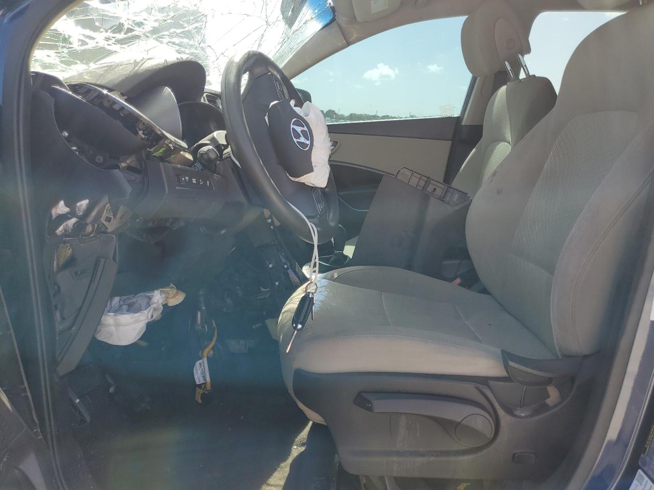 HYUNDAI SANTA FE SPORT