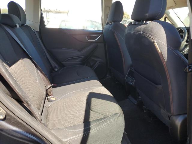 2019 SUBARU FORESTER JF2SKACC6KH472109