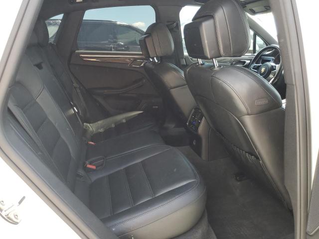 2018 PORSCHE MACAN GTS WP1AG2A59JLB60057