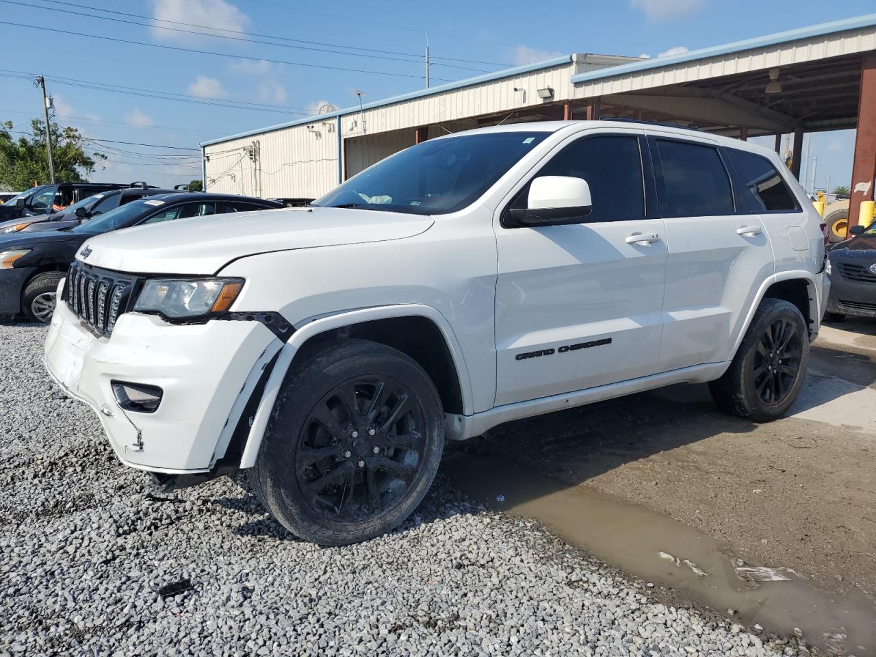 JEEP GRAND CHEROKEE LAREDO
