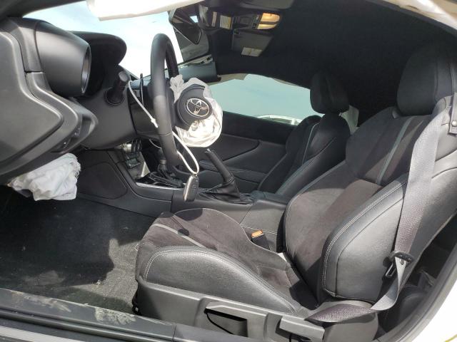 2024 TOYOTA GR 86 PREM JF1ZNBE11R8752428