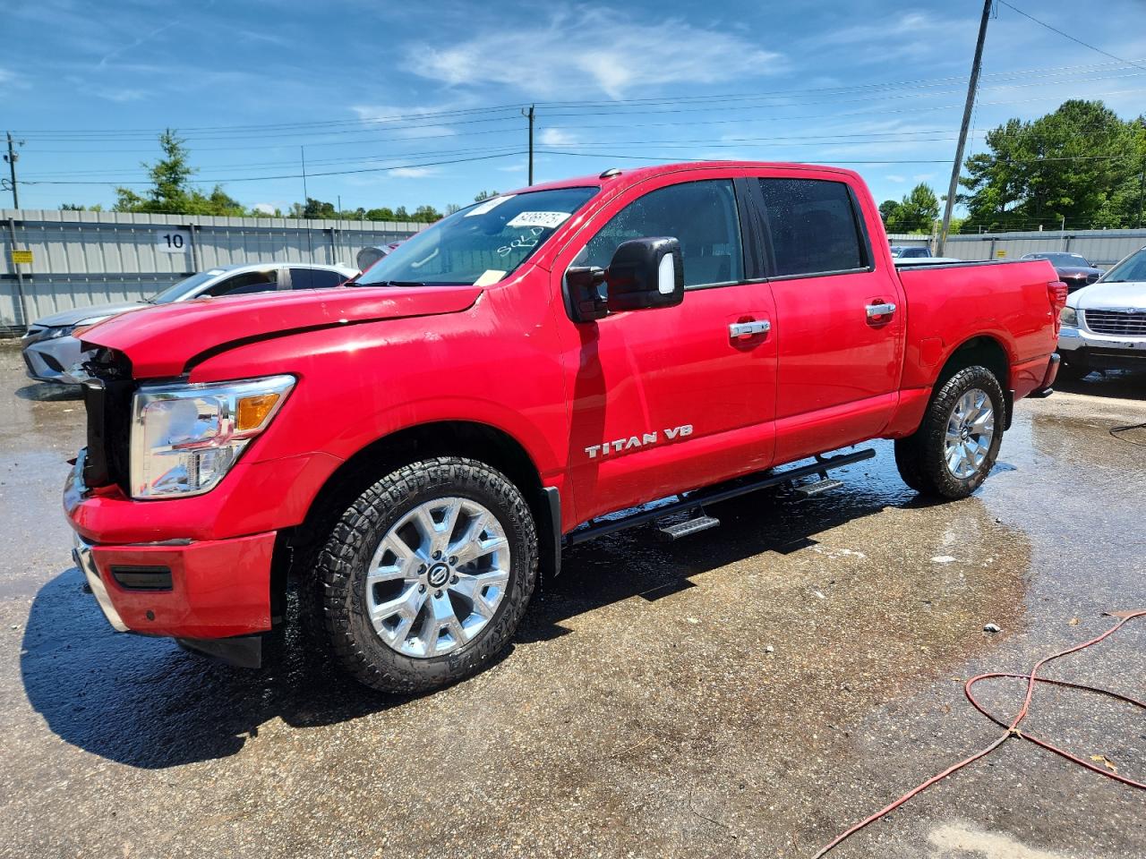 NISSAN TITAN SV