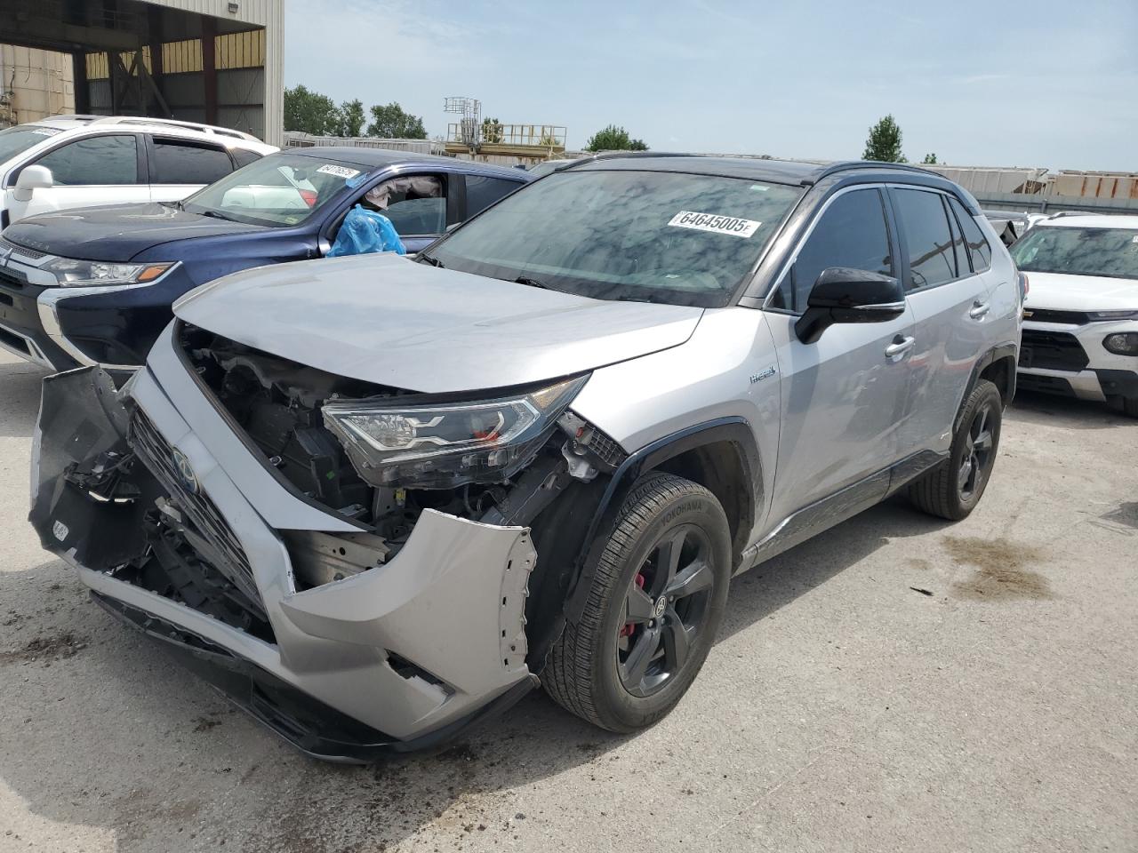 TOYOTA RAV4 XSE