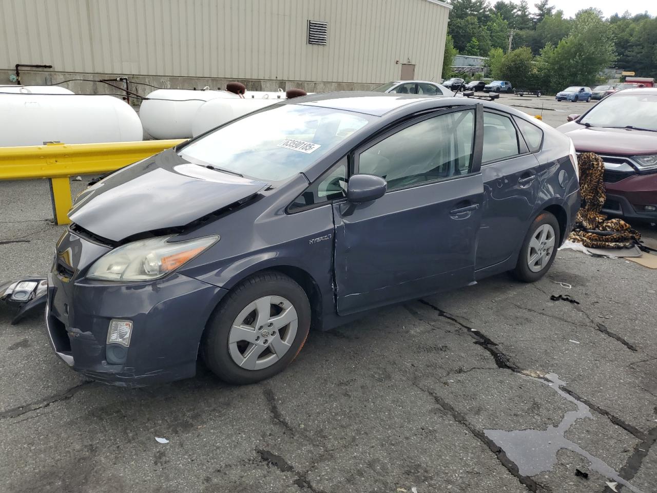 TOYOTA PRIUS