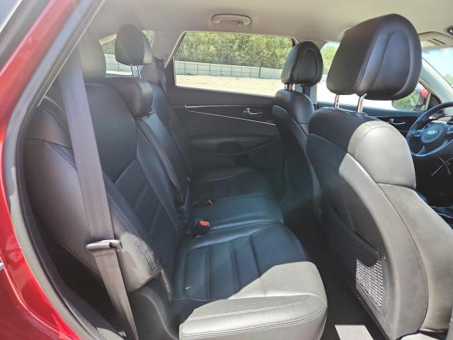 2017 KIA SORENTO LX - 5XYPG4A51HG210625