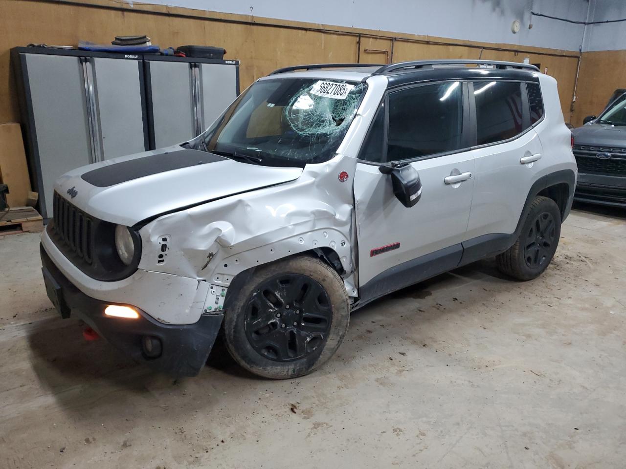  Salvage Jeep Renegade