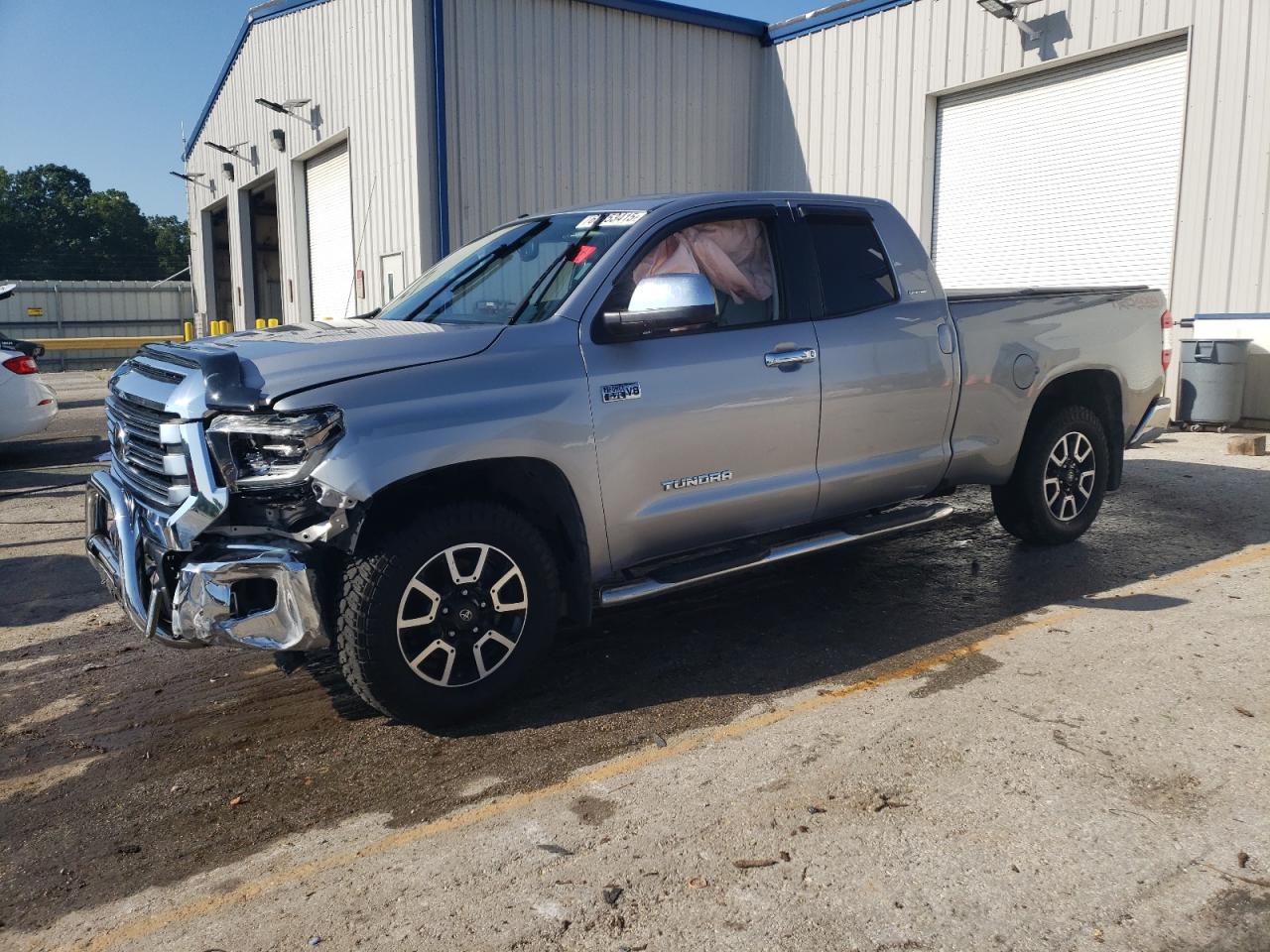 TOYOTA TUNDRA DOUBLE CAB LIMITED