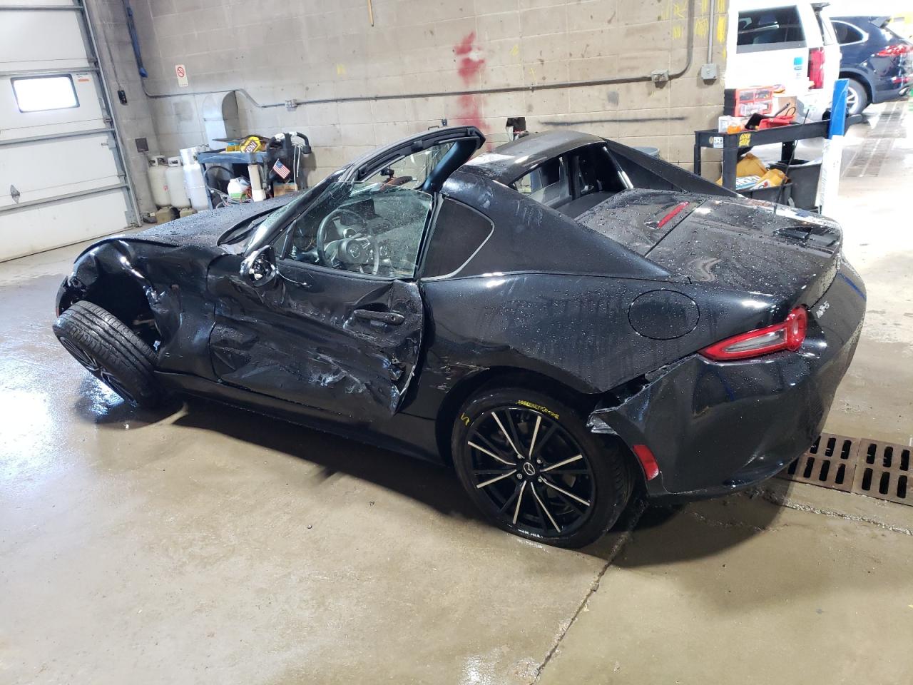 MAZDA MX-5 GRAND TOURING