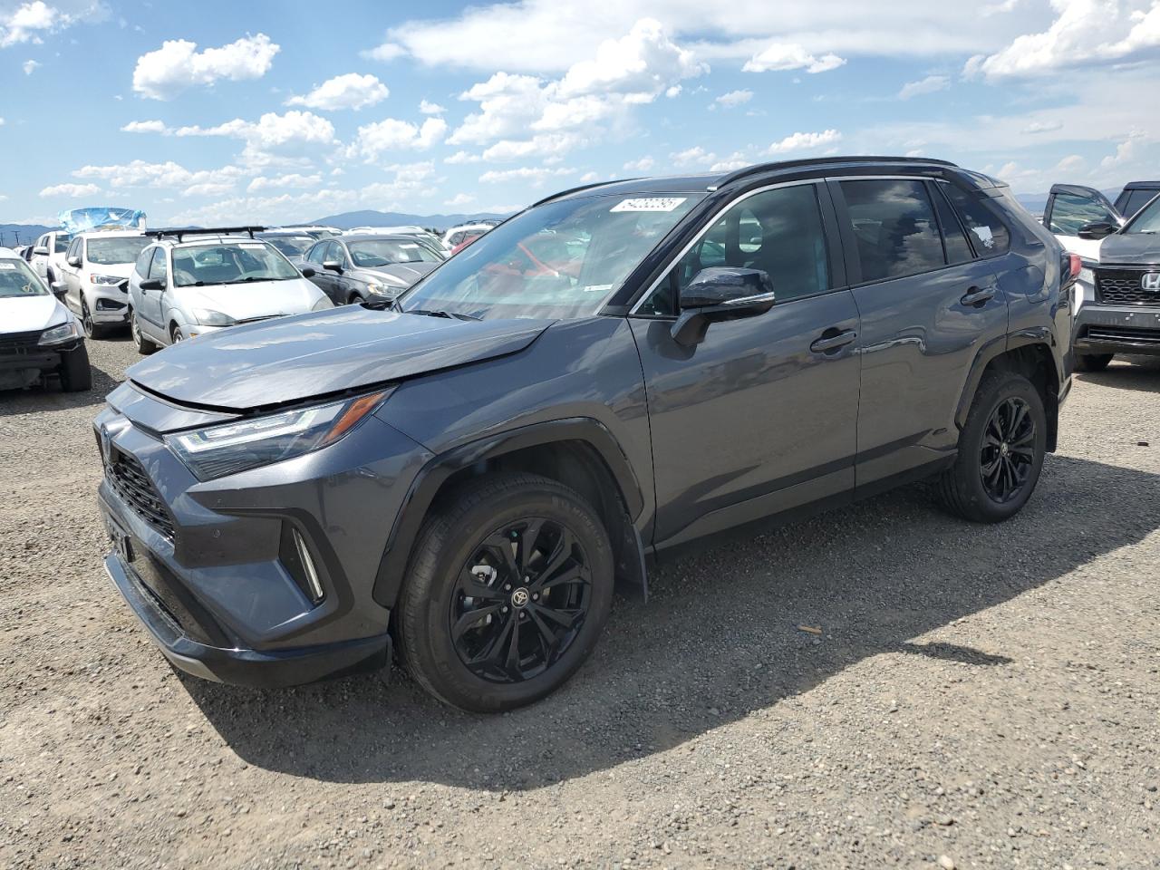 TOYOTA RAV4 XSE
