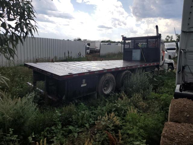 2001 FREIGHTLINER FLD120 #3282473569