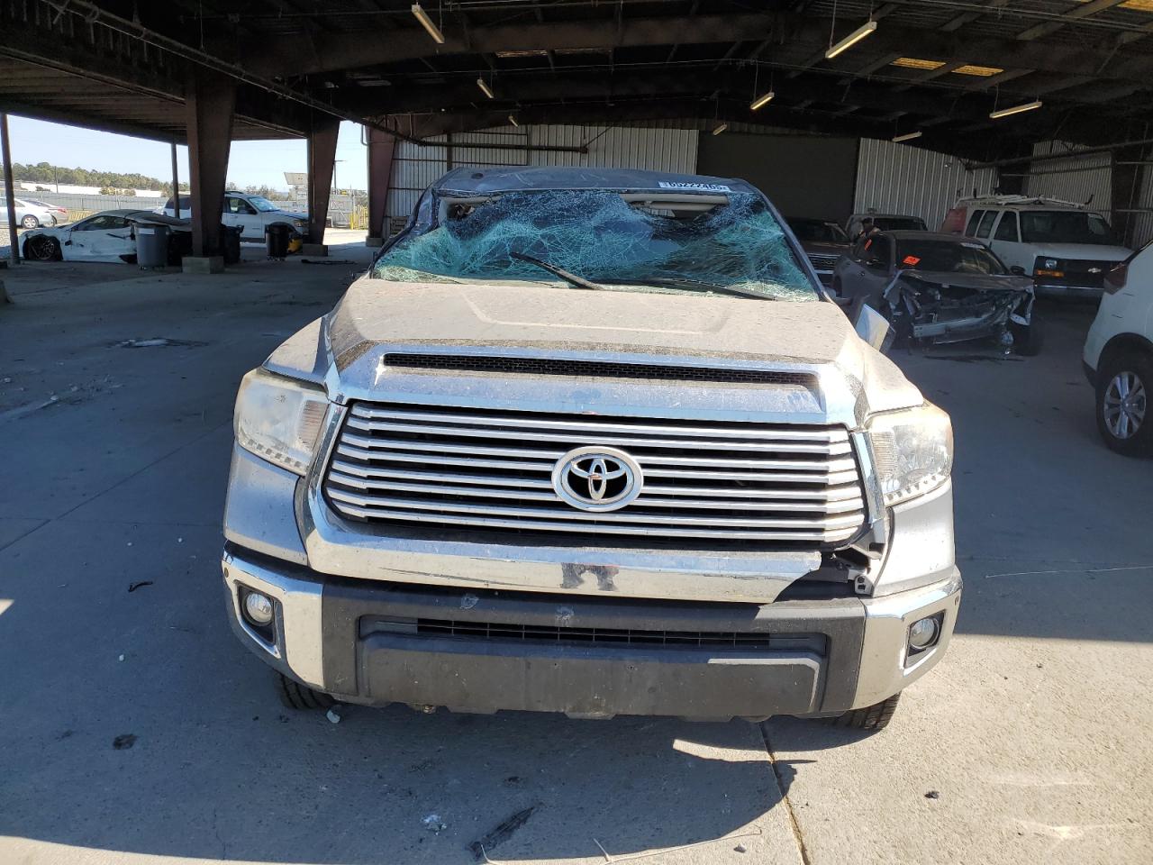 TOYOTA TUNDRA CREWMAX LIMITED