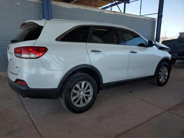 2016 KIA SORENTO LX - 5XYPG4A36GG069919