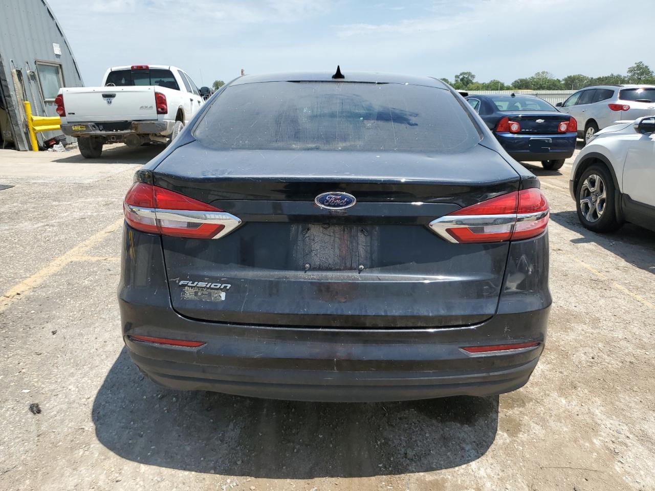 FORD FUSION S