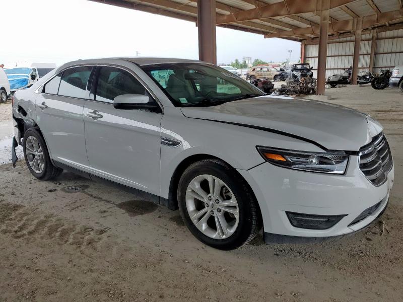 2018 FORD TAURUS SEL 1FAHP2E87JG104279