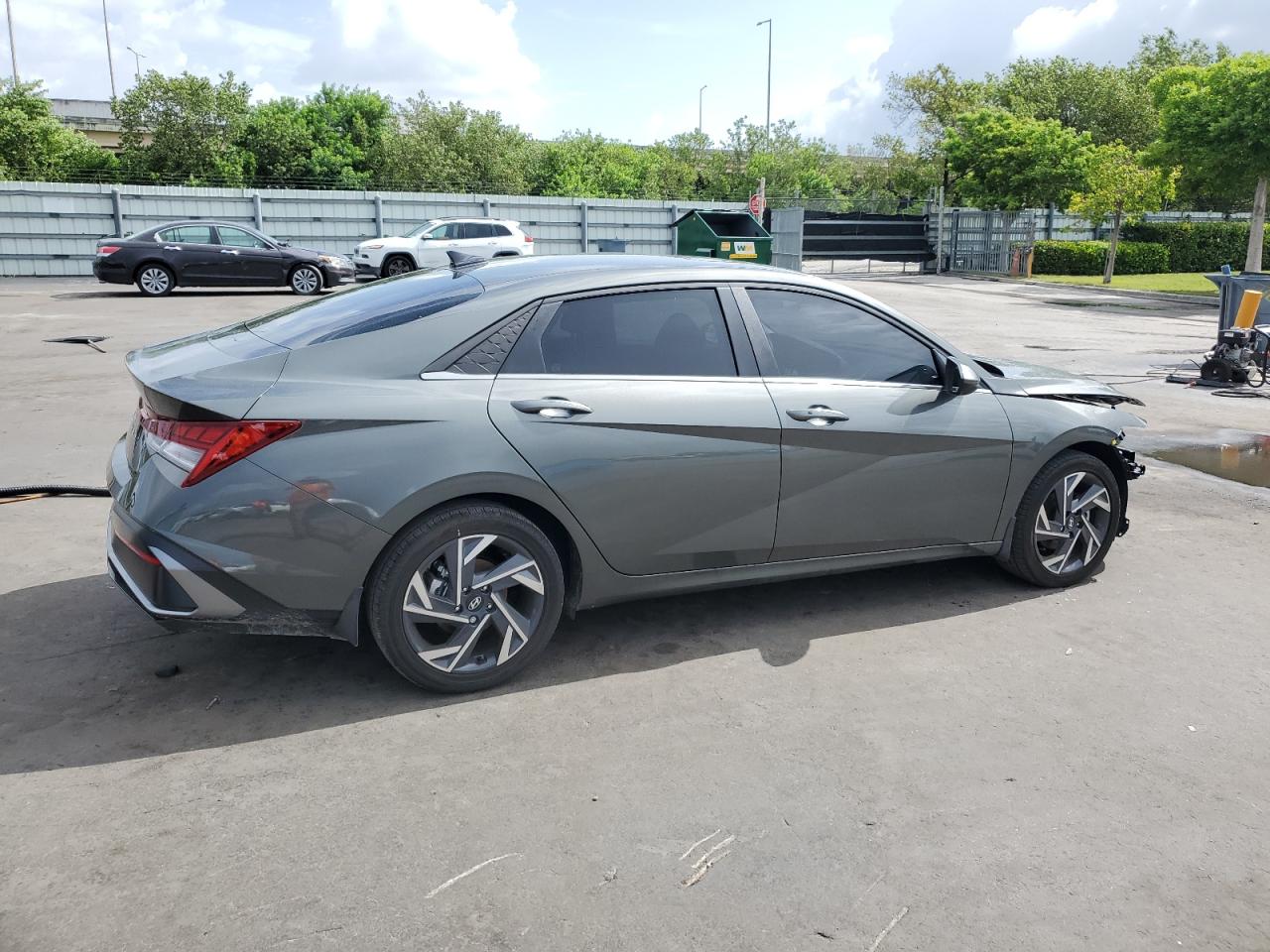 HYUNDAI ELANTRA SEL