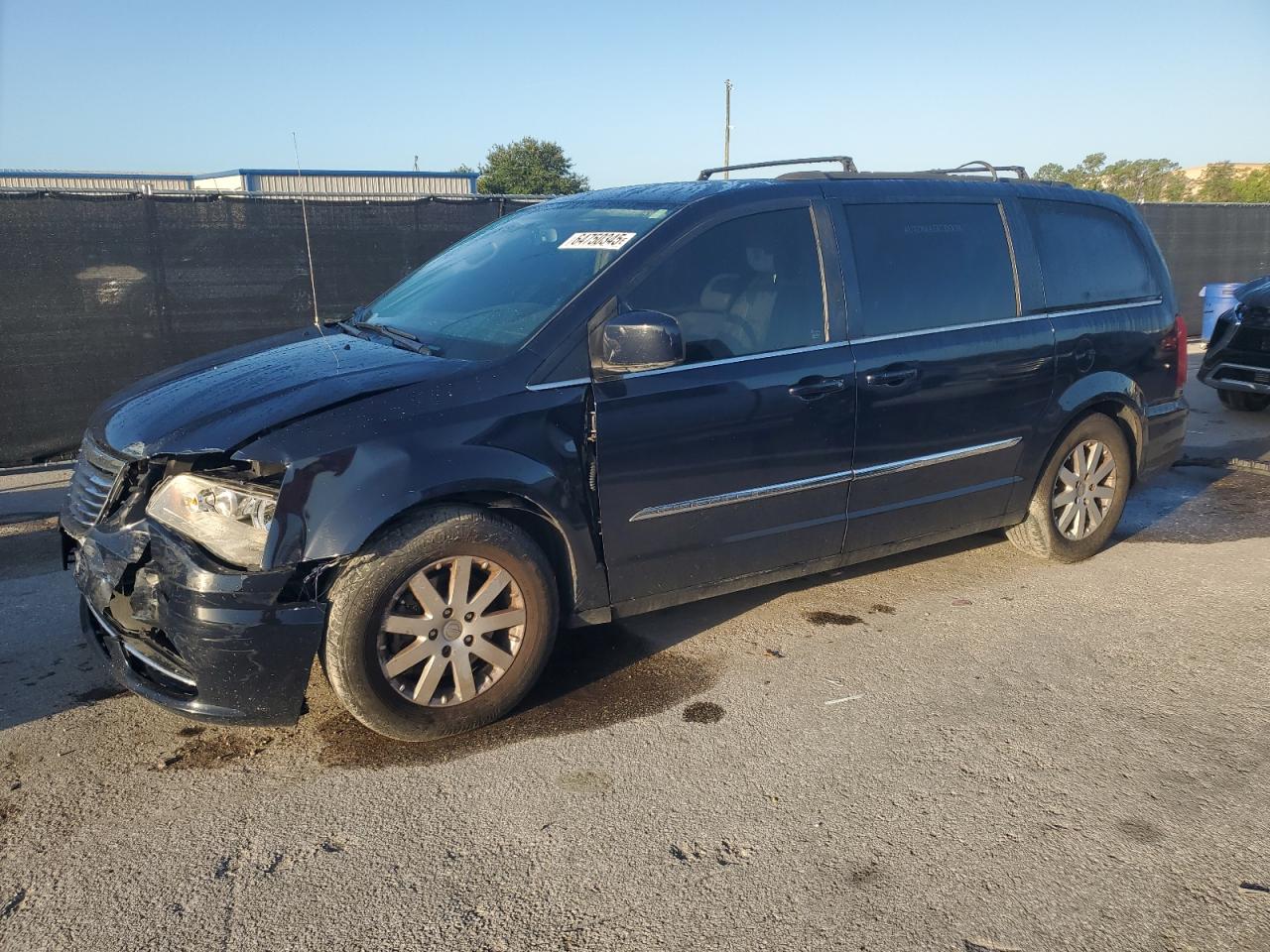CHRYSLER TOWN & COUNTRY TOURING
