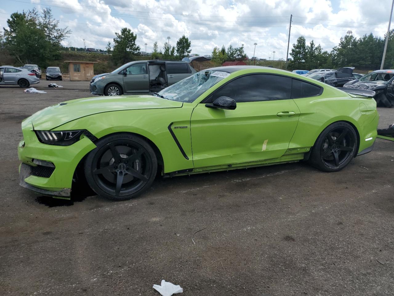 FORD MUSTANG SHELBY GT350