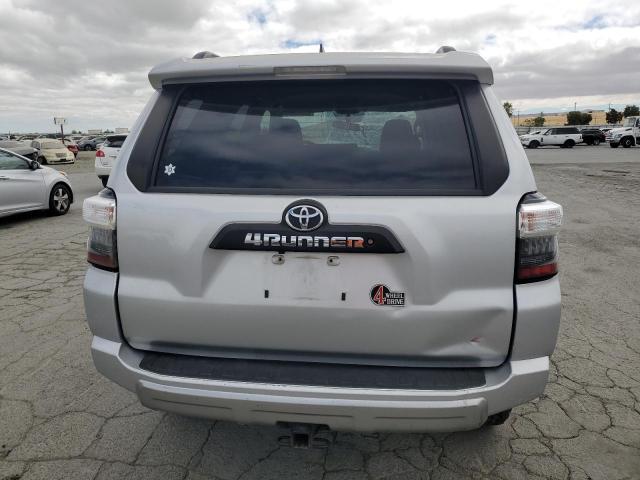 2016 TOYOTA 4RUNNER SR JTEBU5JR0G5360563